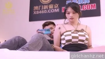 Adik datang melawat kakaknya, tetapi hanya abang iparnya yang ada di rumah